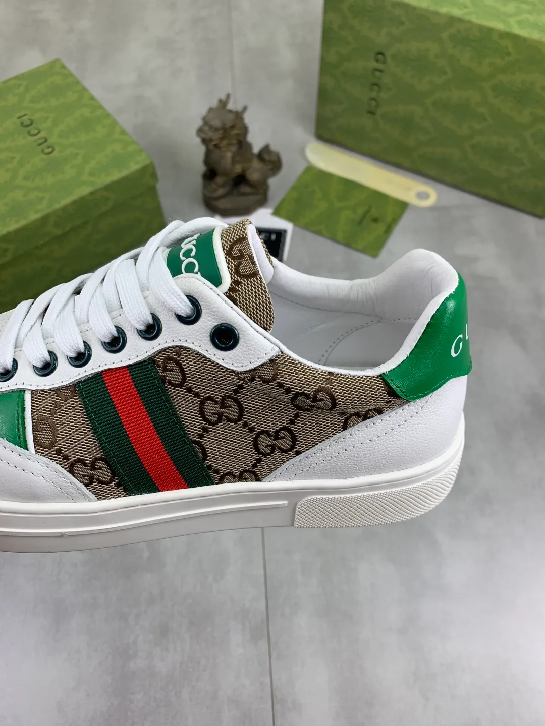 Men's men's shoes 💰P420💰【New style】(GUCCI) official website's latest 🎁🎁casual and fashionable men's shoes👟, hot style 💥 style is simple and elegant, exclusive for trendy men. Unique official website's latest brand double G element Elements 👑 Original Gucci decoration, fashionable and generous, original calfskin fabric ✅ Fully imported first-layer pigskin lining, official website designated wear-resistant, lightweight original rubber casual outsole, classic model taken in real life 🎬39-44 5️⃣ colors available